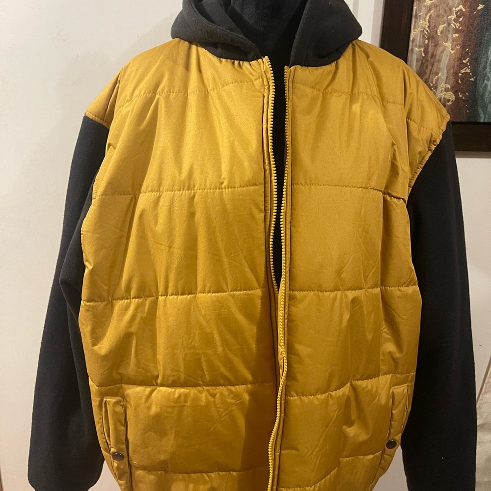 Men's Gold and Black Puffer Jacket